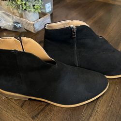 Brand New Black Booties Size 8