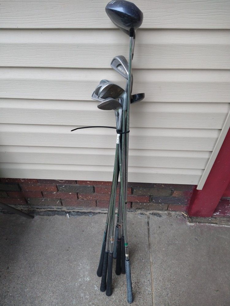 Bundle Of Golf Clubs