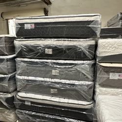 Full Size Mattress Pillow top 12"     New mattress