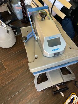 Stahls Hotronix Fusion Heat Press