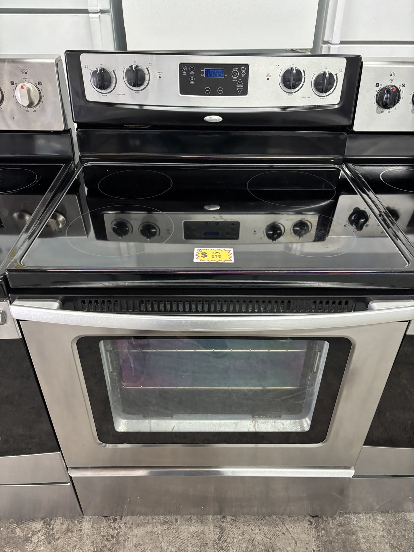 WHIRLPOOL 30” ELECTRIC STOVE