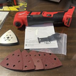 Milwaukee Multi Tool