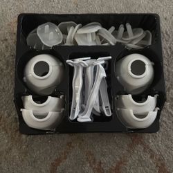 Kids Safety Locks And Plug Set