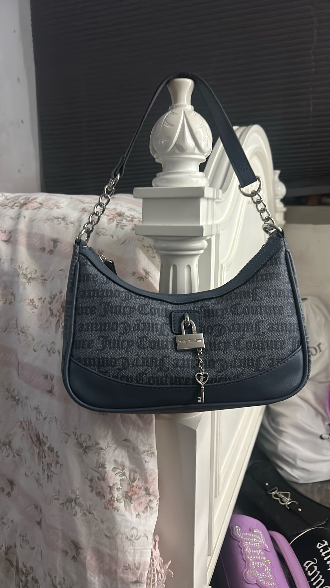 Juicy couture shoulder bag