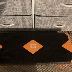 Aerobic Exercise Step, Adjustable Aerobic Stepper for Exercise, Workout Step Platform for Step Up, 26.5" Step Deck with 4” 6” 8” Adjustable Height Ris