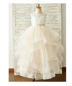 Girls First Communion, flower gril dress
