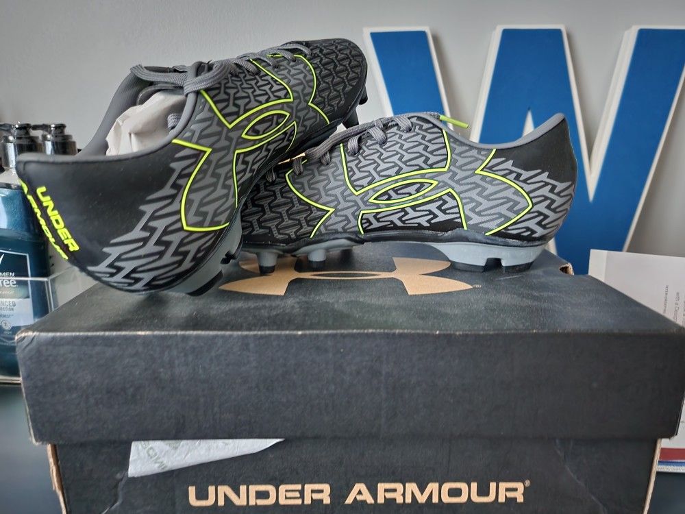 Under Armour Cleats