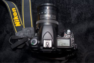 Nikon D80 with 16-85mm DX f3.5-5.6 Lens Both For Parts or Repair