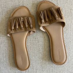 Old Navy Womens Fringe Sandals Size 8