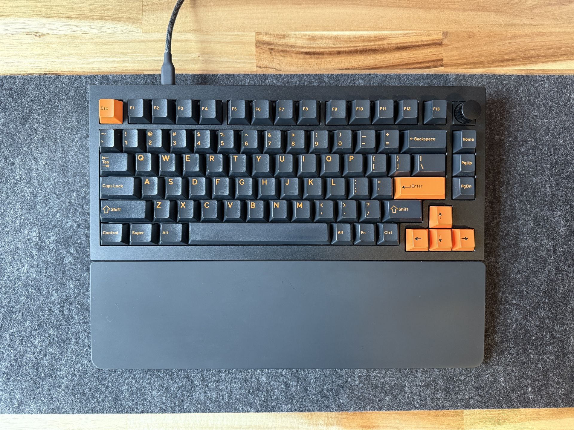 Custom Mechanical Keyboard - Keychron Q1 Pro Wireless 75% Base