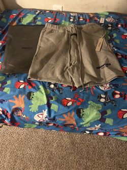 Brand new essential dark oat size large