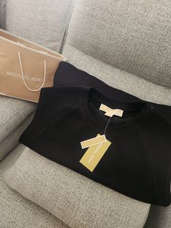 Camisa MK nueva
