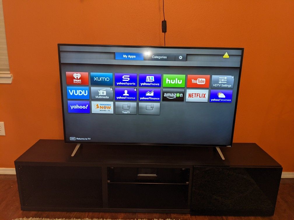 Vizio M55 C2, 55" 4K Smart TV