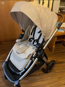 MaxiCosi stroller and carseat + base