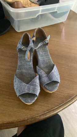 Women’s TOMS Denim Wedge Sandals - Size 7.5