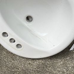 ceramic sink in good condition
