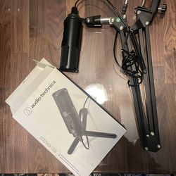 Audio Technica ATR2500x-usb mic and stand