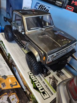 Enduro element RC electric rock crawler