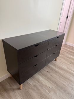 Black 6-Drawer Dresser