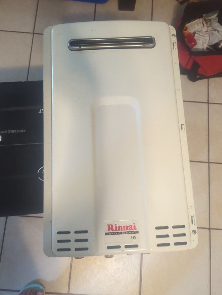 Rinnai Tankless Water Heater