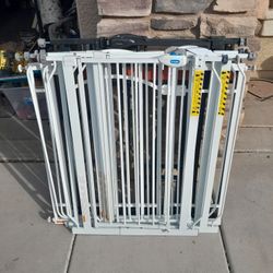 36" Tall Metal Security Gate Fences Child Pet Dog Baby Pressure Mount $25-$35 Each 4 Different See All Photos 
