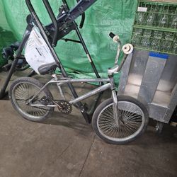 90’s GT Dyno Compe Mid School Freestyle Bmx Bike CHROME