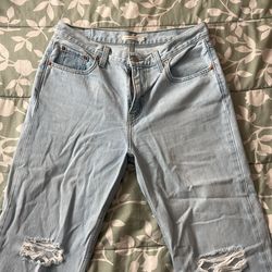 Low Pro Levi’s Women’s Jeans