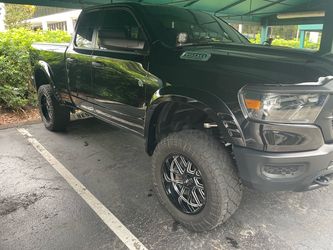 FENDER FLARES RAM 1500 FS1 COLOR-MATCHED