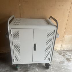 Bretford MDMLAP30 Laptop Computer Cart