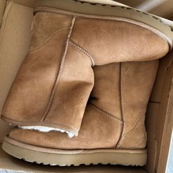 UGG boots, women’s size 10