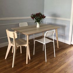LISABO Table and 4 LISABO chairs - Moving sale