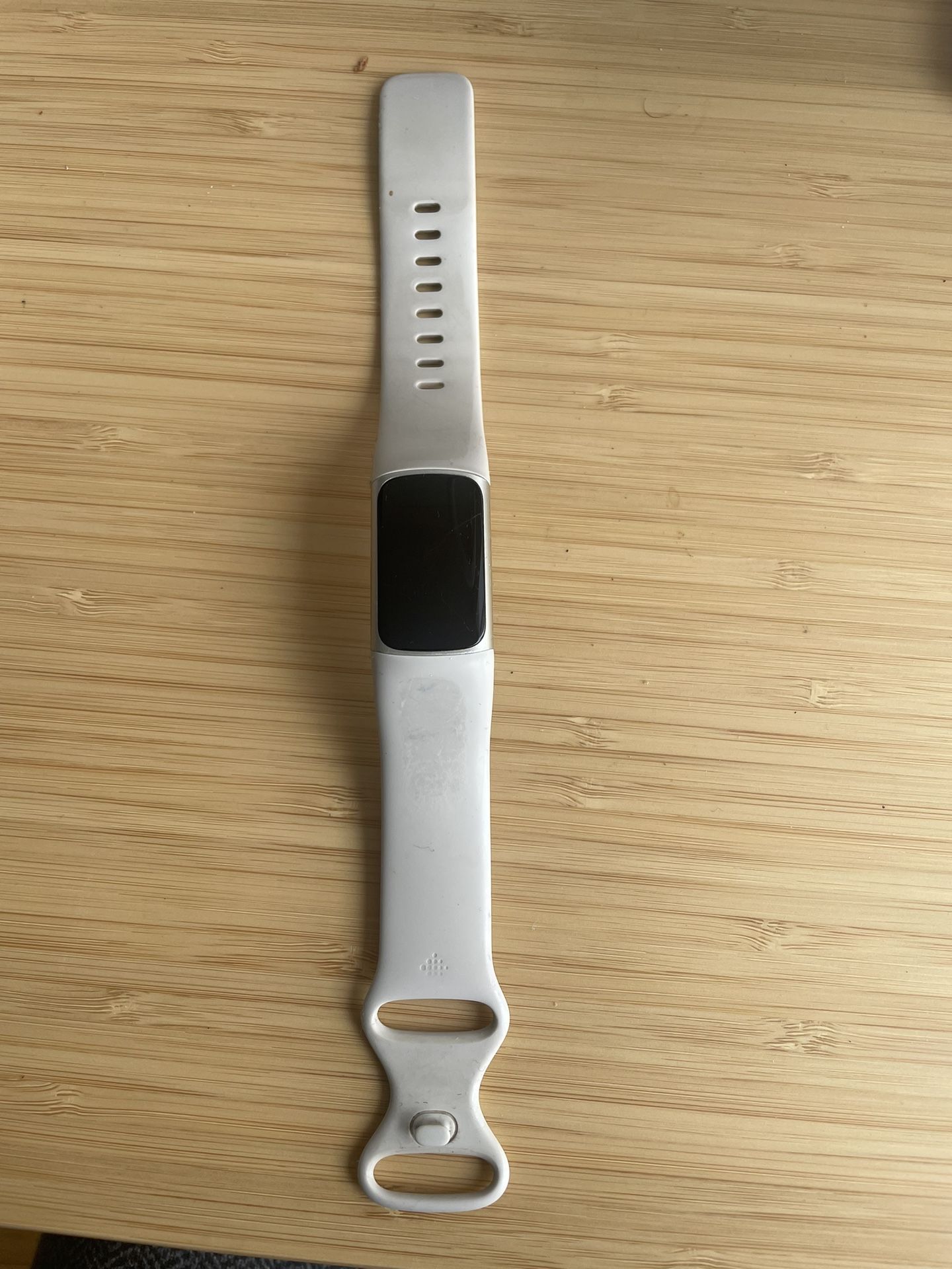 Fitbit Charge 5