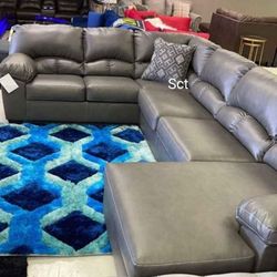 Aberton Gray Sectional 🛋️Brand New Ashley 