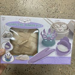 NWT Dumpling Maker Kit