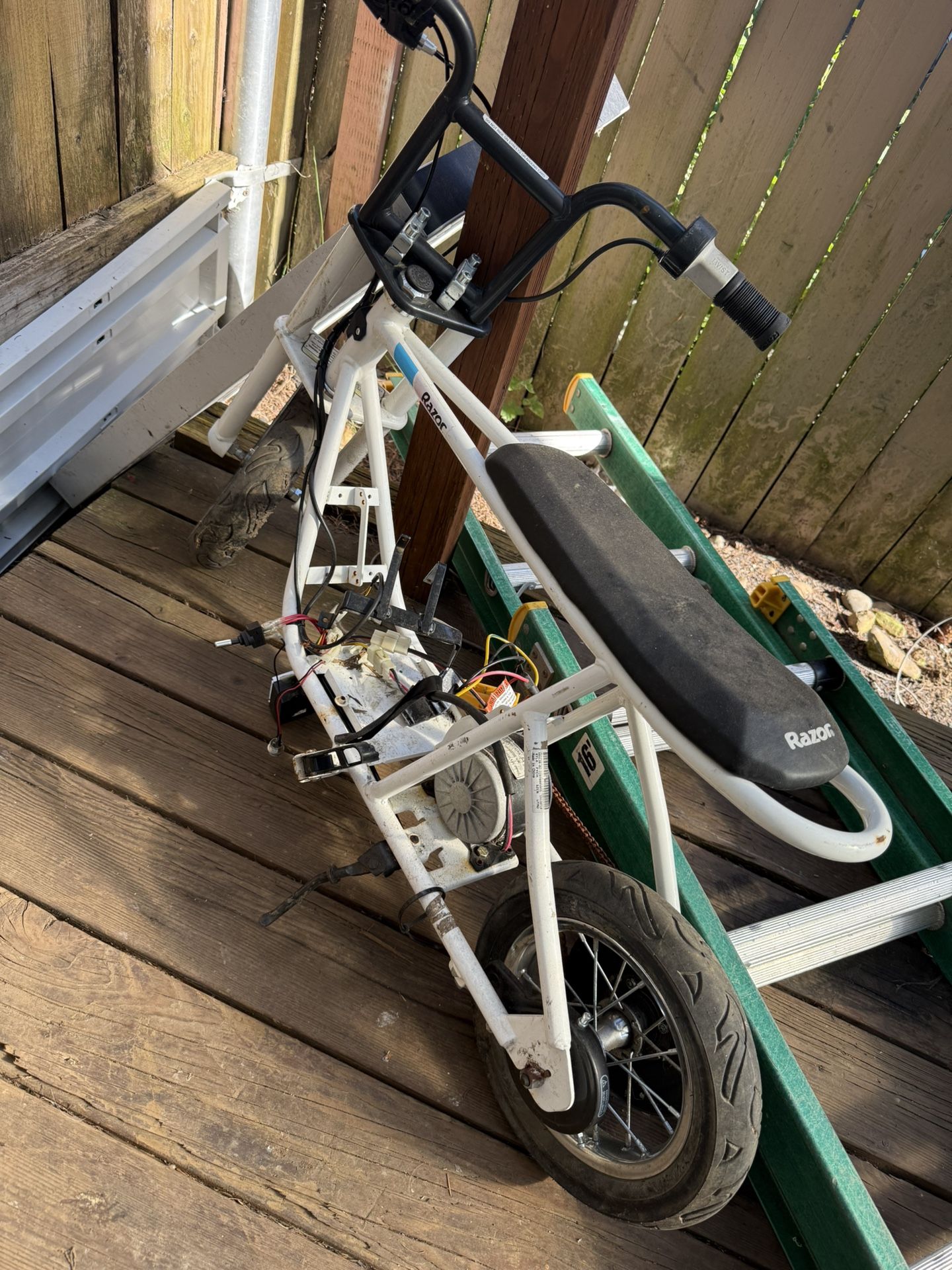 Razor Rambler 12