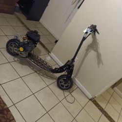 Gas Scooter Extreme 575 DH2  2. Speed.  50 Speed  