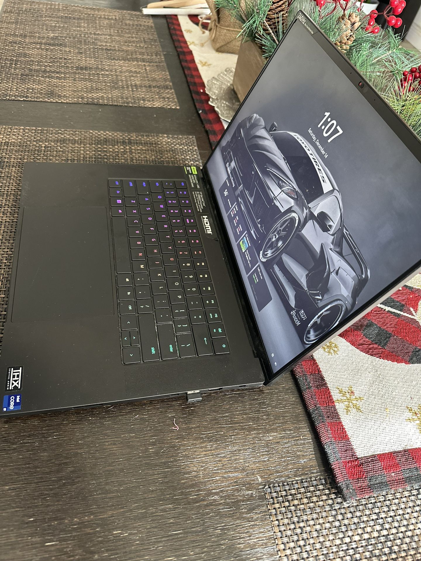 Gaming Laptop Razer RTX 4060 240 hz 