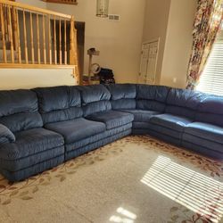 5 Peice Sectional Sofa 