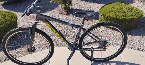Diamondback Apex elite mountain bike, nice