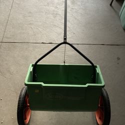 Scott’s Lawn Seed Spreader