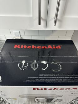 KitchenAid KSM150PS Artisan 5-qt. Stand Mixer for Sale in Atlanta, GA -  OfferUp