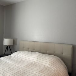 Queen Sized Quilted Bedframe 