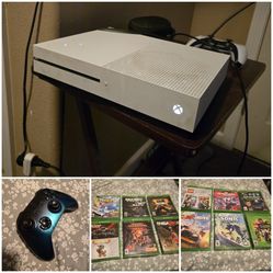 X Box One S - Controller - Games