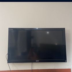 Sony Bravia 46” HDTV - kdl-46ex501