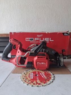 Milwaukee M18 Fuel 7-1/4" Rear Handle circular saw tool only