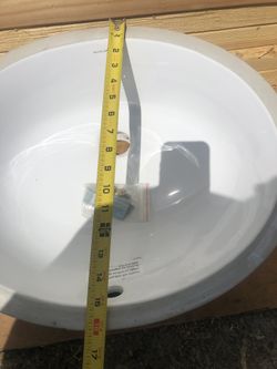Undermound sink