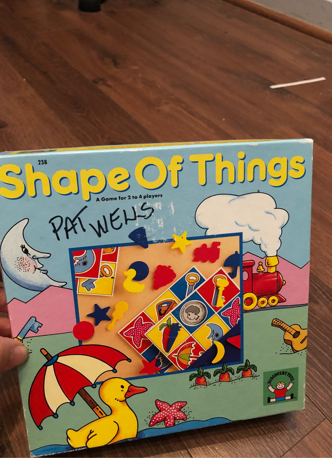 Shape of things game - by discovery toys - matching, preschool. Homeschool