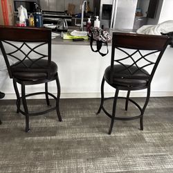 3 BAR STOOLS