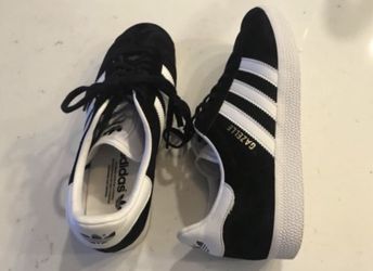 Adidas gazelle women’s 8