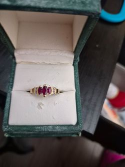 Gold ring